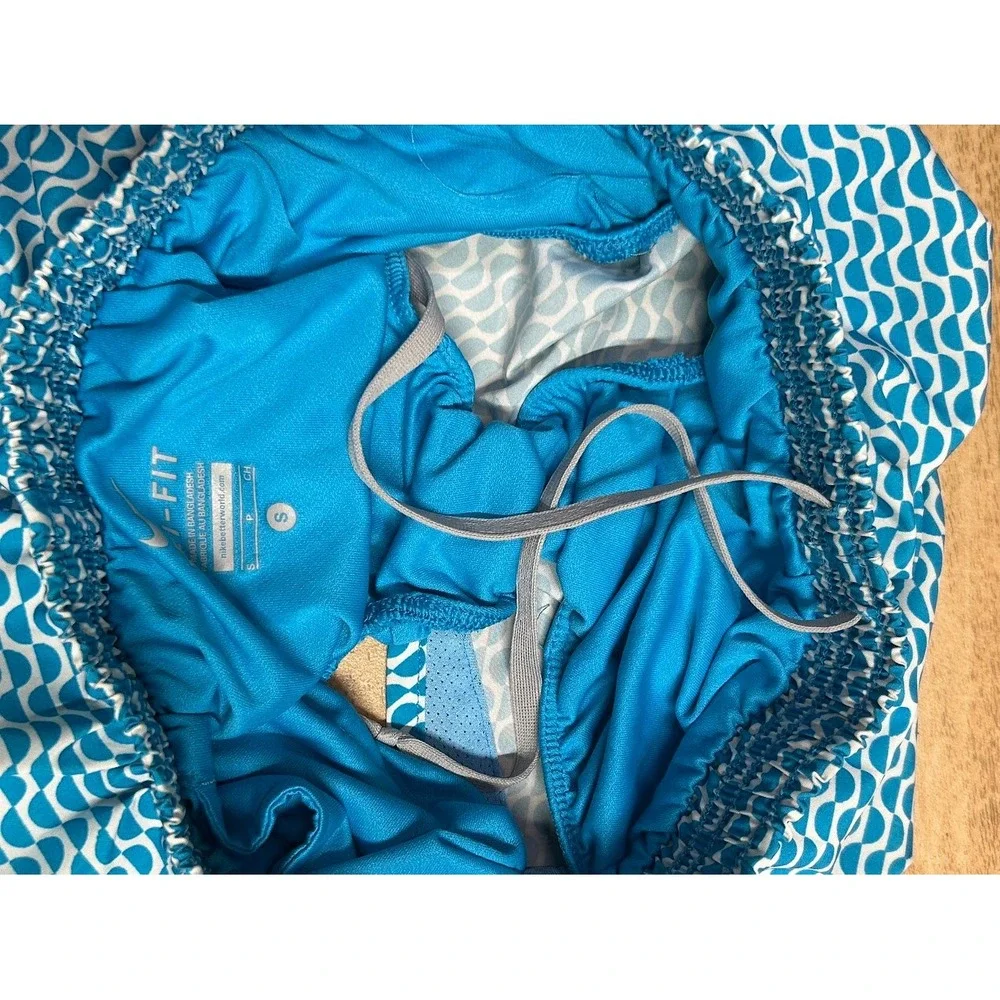 Nike Dri-FIT Womens Blue White Geometric Wave Print Running Shorts Size S